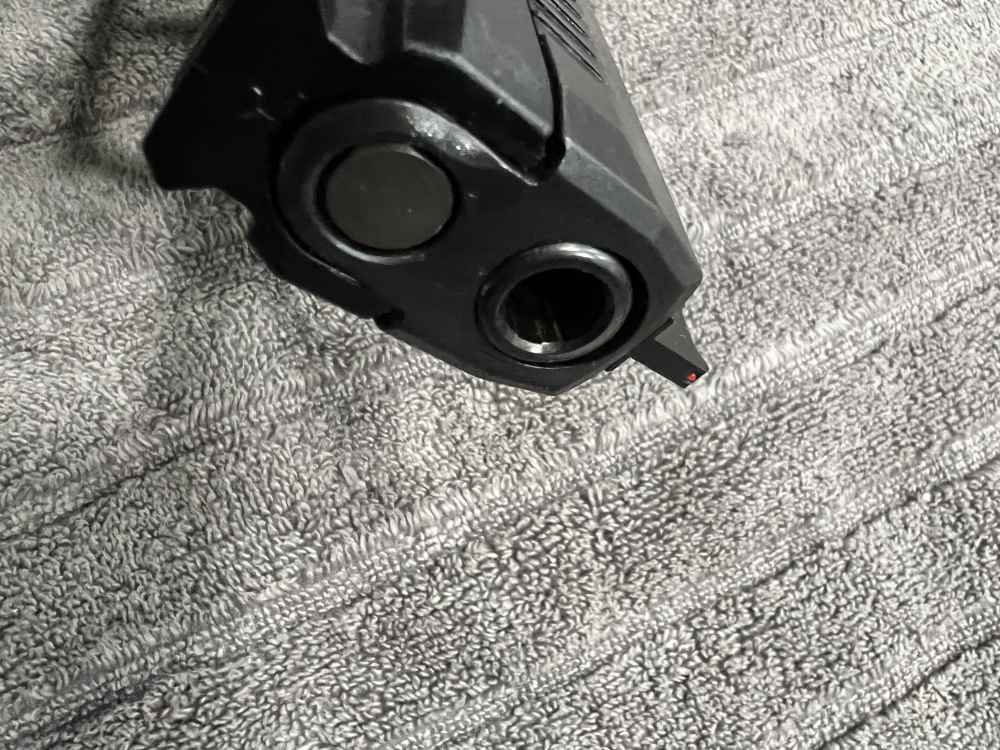 Sig  320 compact     9mm-img-4