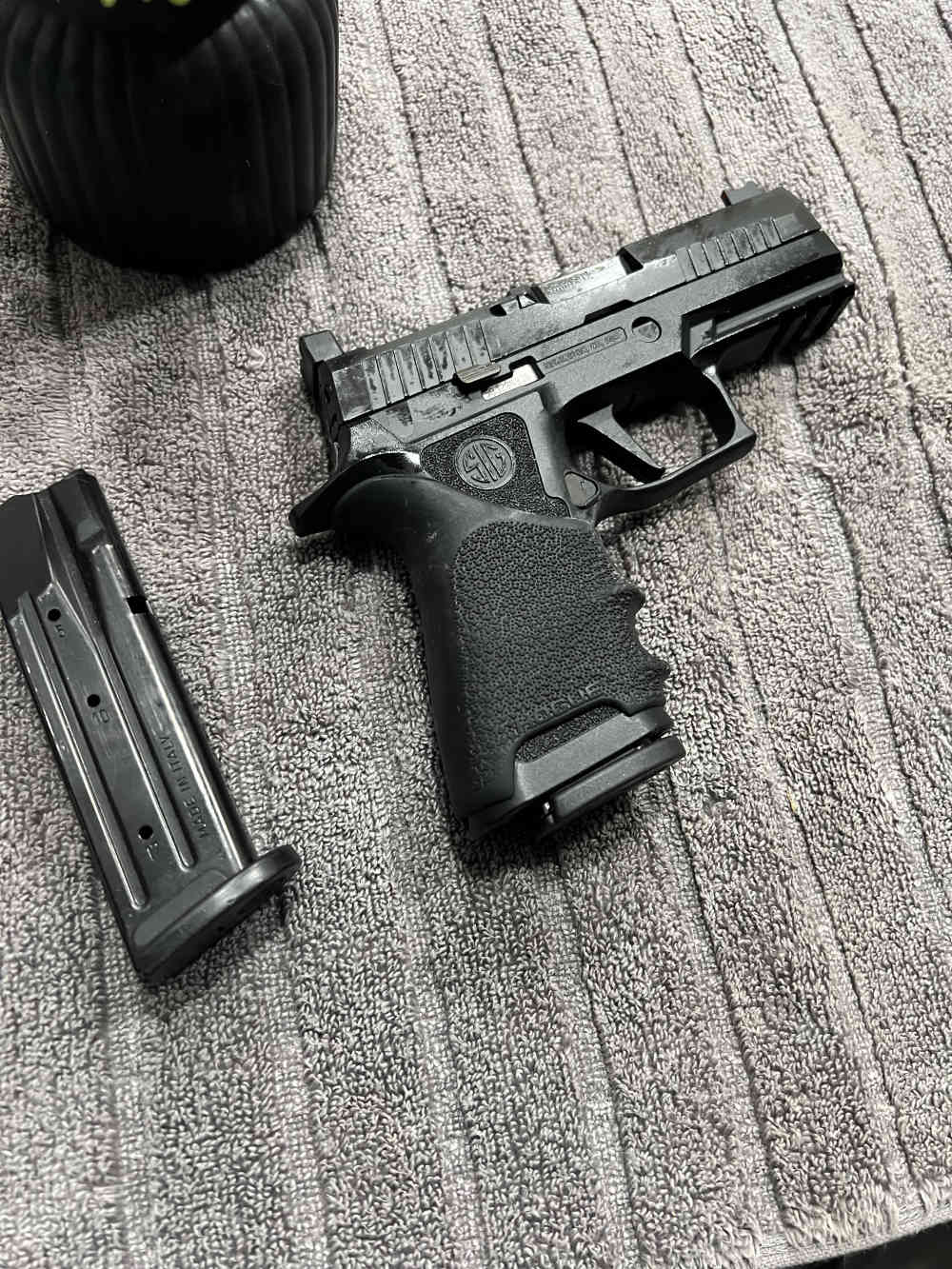 Sig  320 compact     9mm-img-0