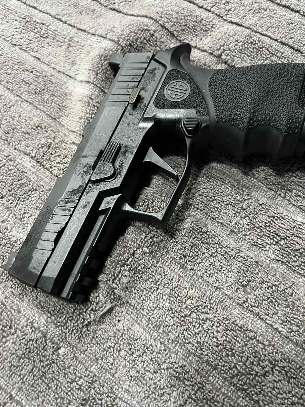 Sig  320 compact     9mm-img-2