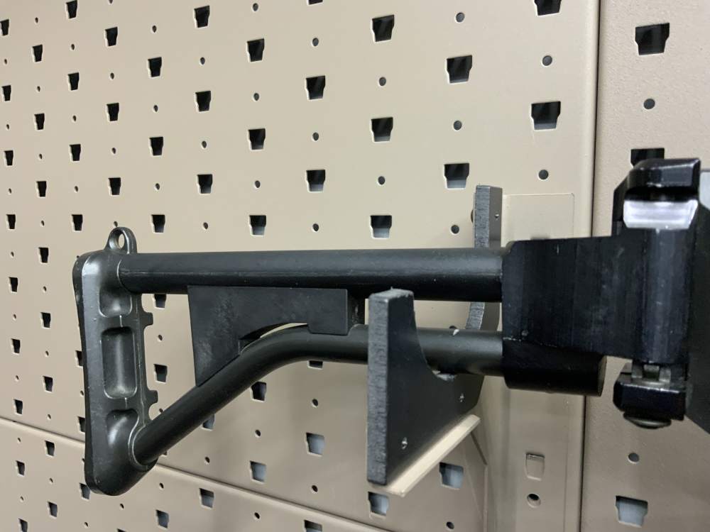 Transferable FNC Sporter folding stock select fire MG.-img-11