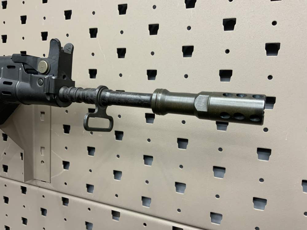 Transferable FNC Sporter folding stock select fire MG.-img-15