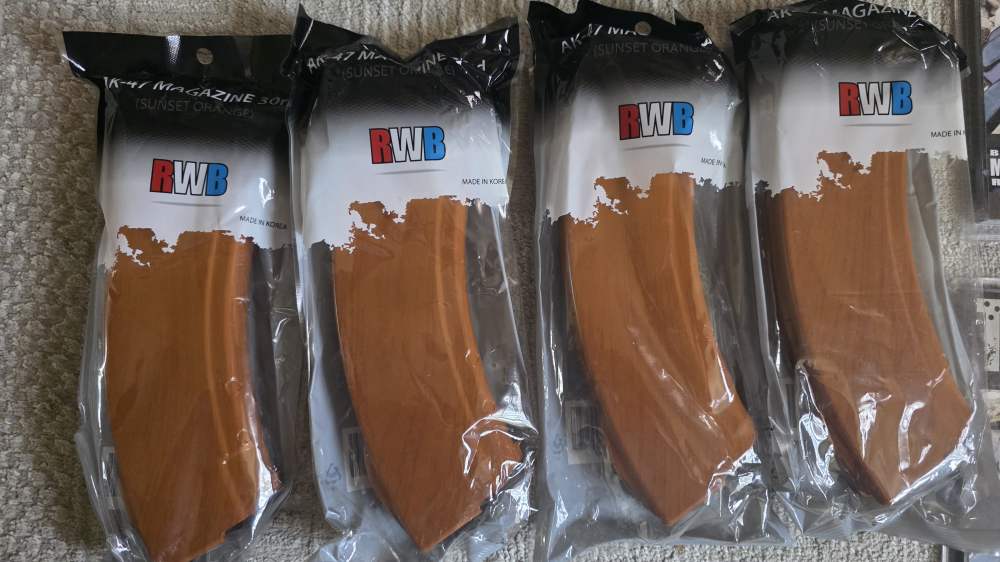 Ak Magaine / grip lot-img-1