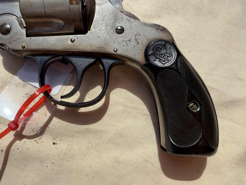 H & R Top Break 6 Shot Revolver Nickel 32 S&W-img-10