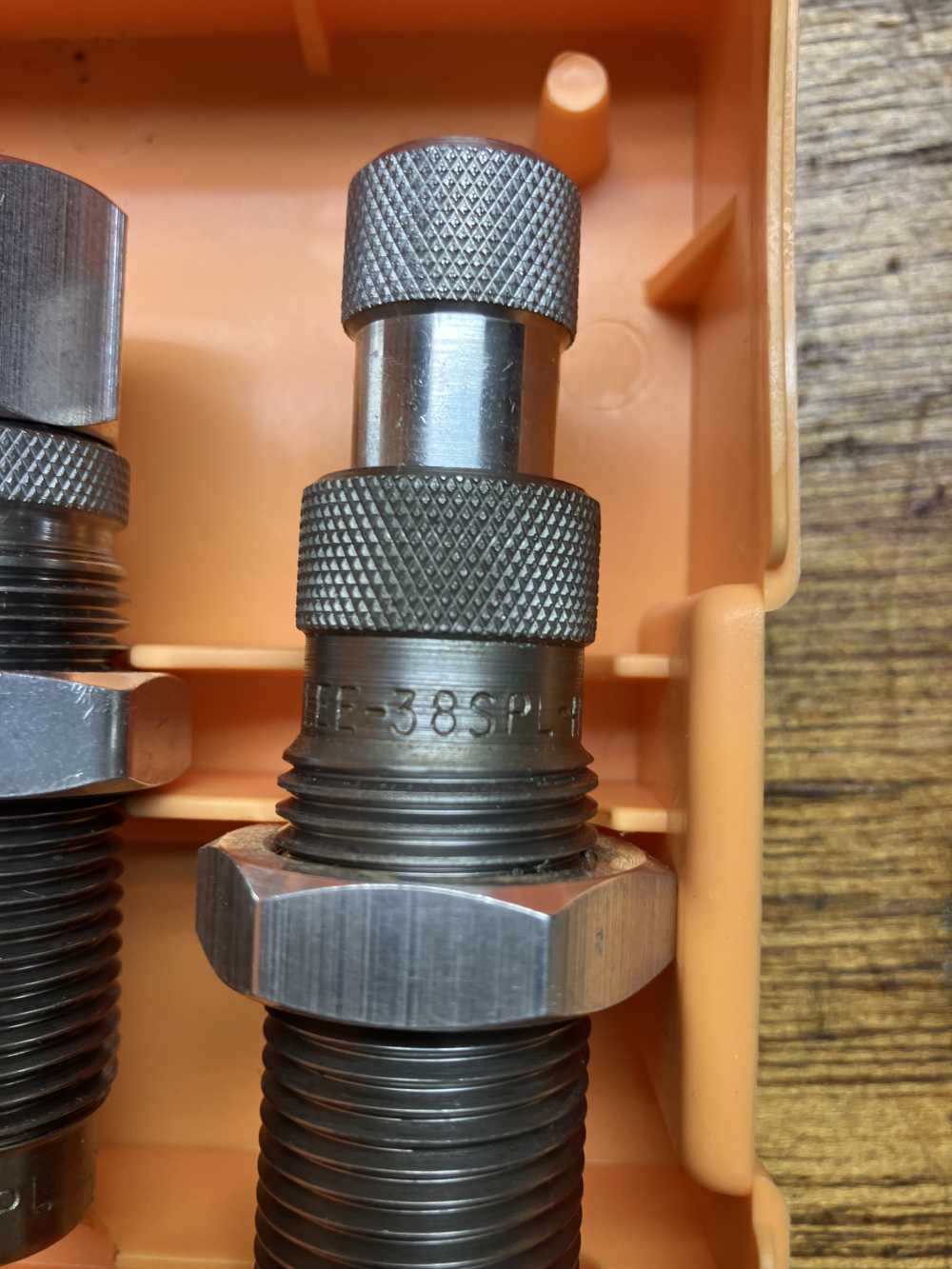 Lee 357Mag/38 Special Carbide Reloading Dies-img-3