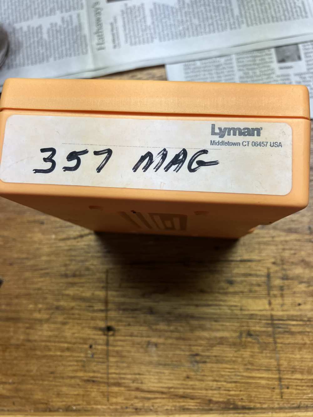Lee 357Mag/38 Special Carbide Reloading Dies-img-2