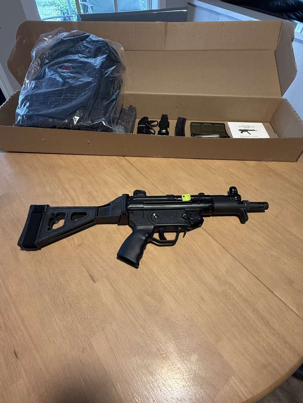 MKE AP5-P 9mm with folding brace-img-1