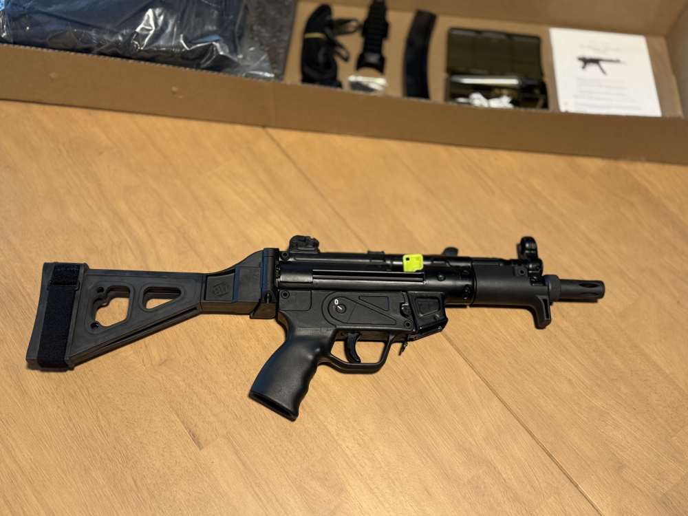 MKE AP5-P 9mm with folding brace-img-0