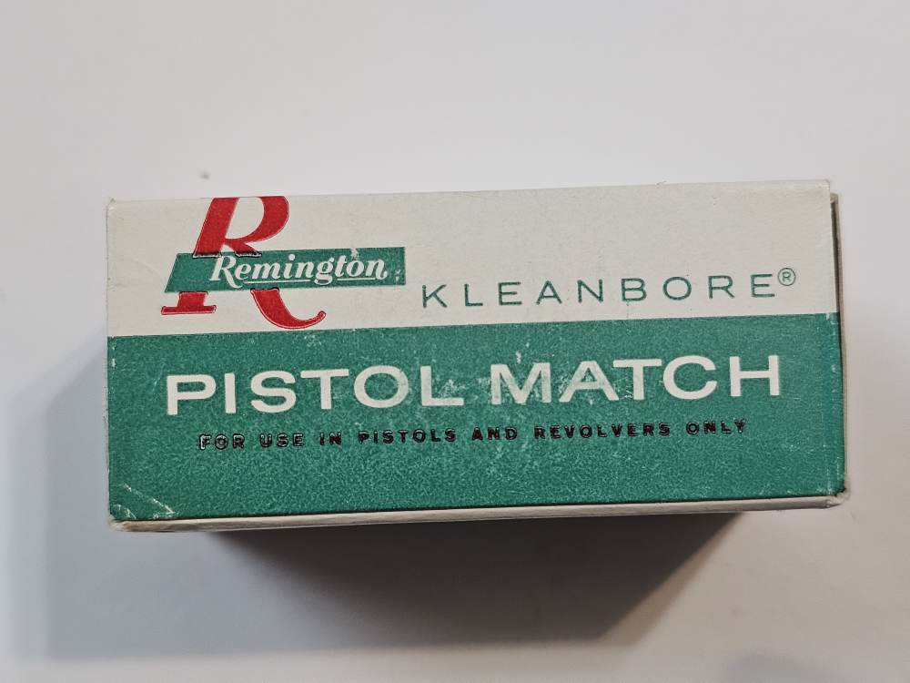 Vintage Remington 22 Long Rifle Pistol Match -img-1