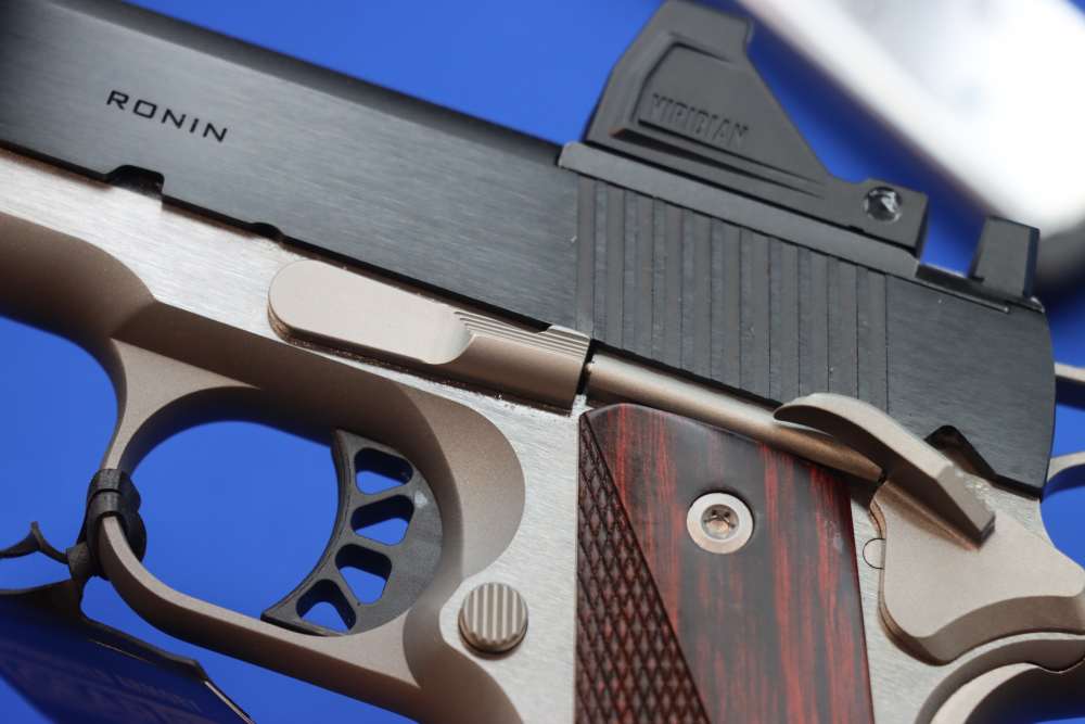 Springfield Armory Model RONIN 1911 Pistol 45ACP 2-Tone w/ Optic GEAR PAC -img-25