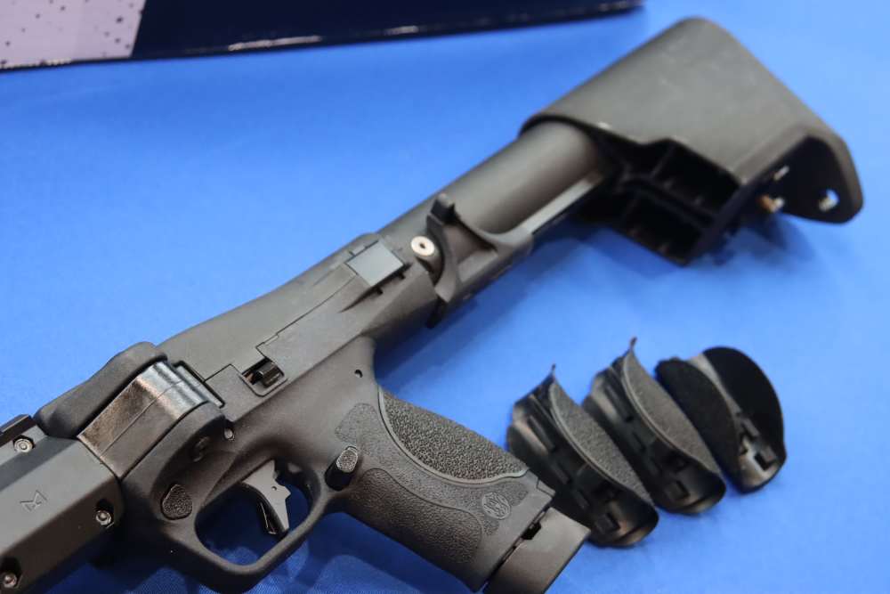 Smith & Wesson Model M&P FPC Rifle 22LR Tactical Folder S&W 20rd 14171 NEW -img-16