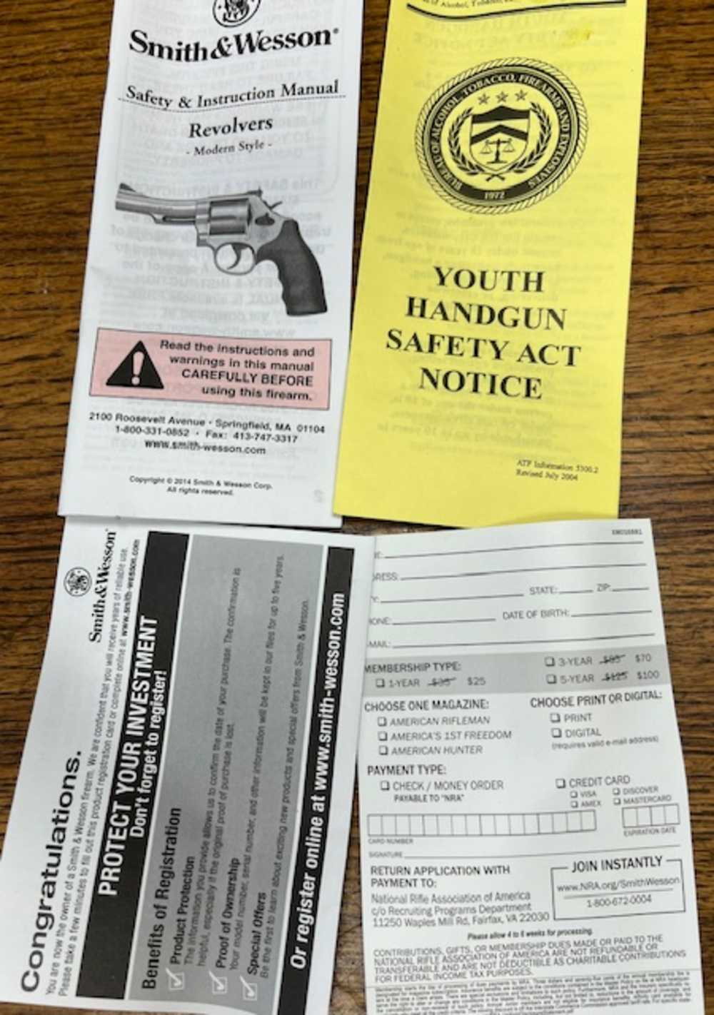 Smith & Wesson 329PD 4" .44 mag Case Papers -img-10
