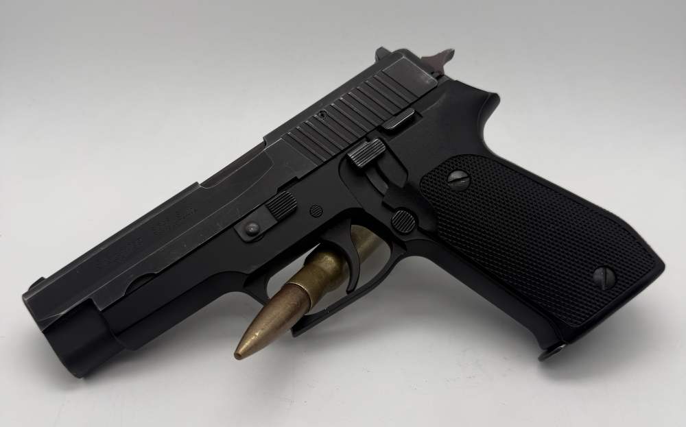 SIG Sauer P220 .45 ACP – Heavy Slide Wear – Functions Great-img-4