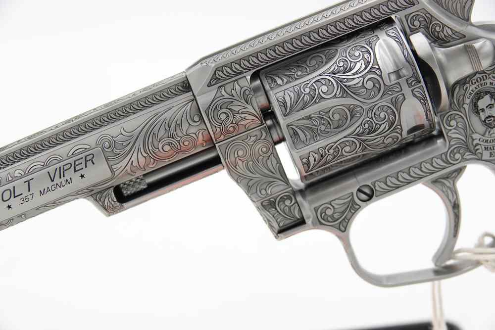 Unique Custom Engraved Rare Collectible Stunning Colt Viper 357 MAG 4.25"-img-5