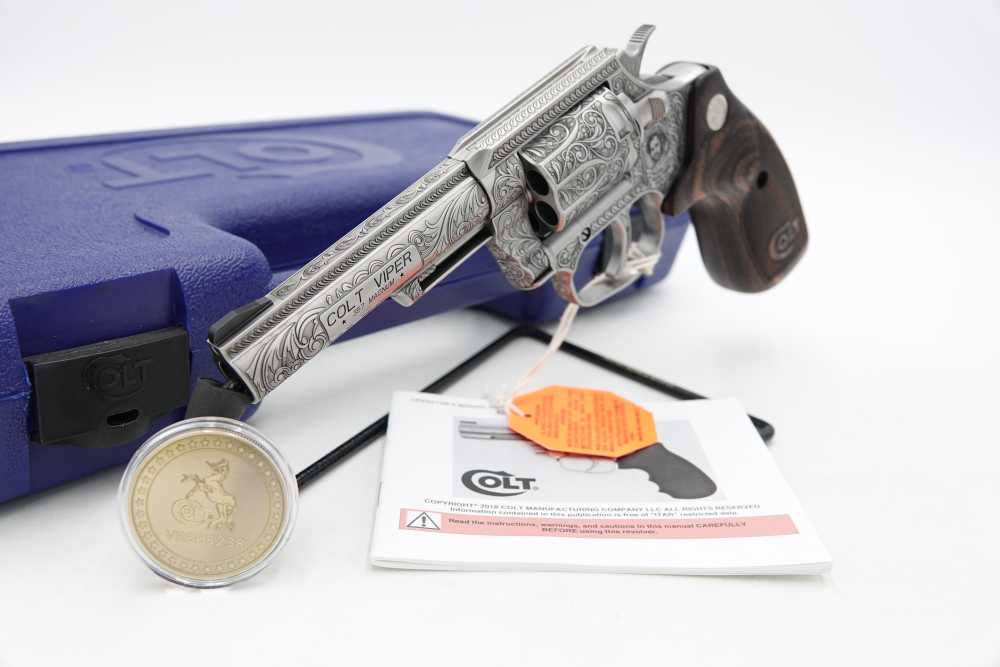 Unique Custom Engraved Rare Collectible Stunning Colt Viper 357 MAG 4.25"-img-0