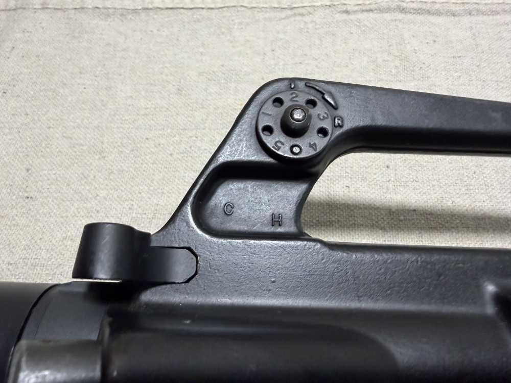 Colt / H&R M16A1 Clone-img-7