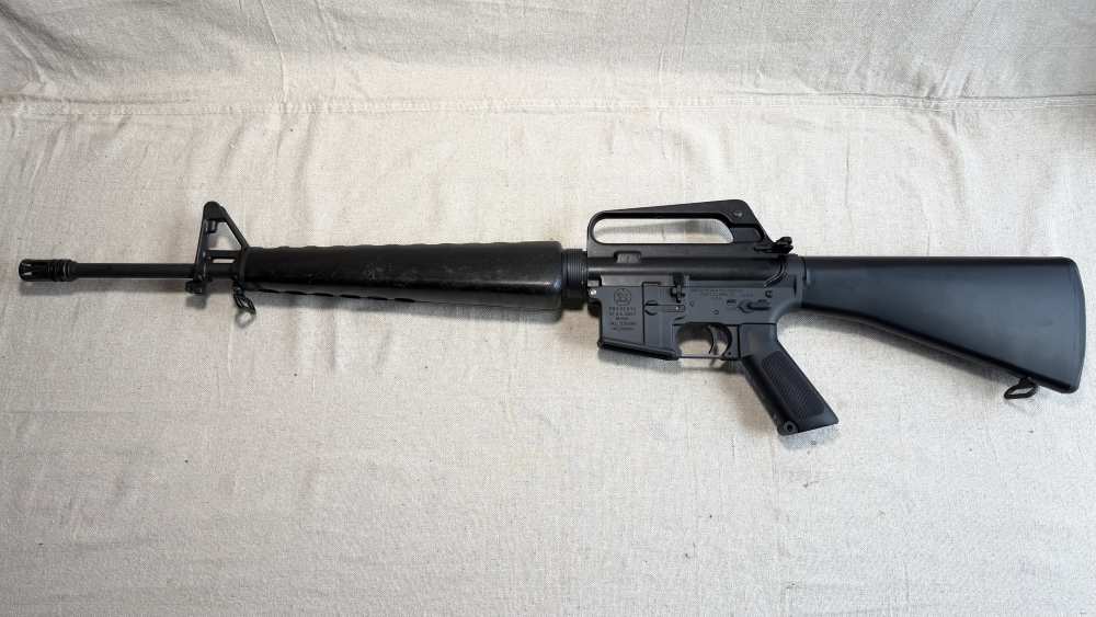 Colt / H&R M16A1 Clone-img-0