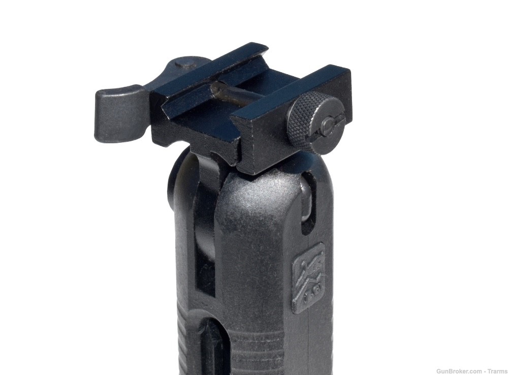 Presma 5-Position Foldable Foregrip with Extendable Bipod Legs – Picatinny -img-2