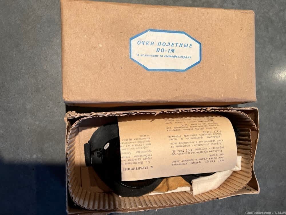 Unissued Soviet Era Flight Goggles-img-4