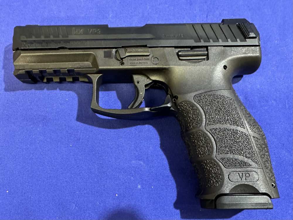 H&K Heckler & Koch VP9 9mm 2-17rd mags 81000283-img-0