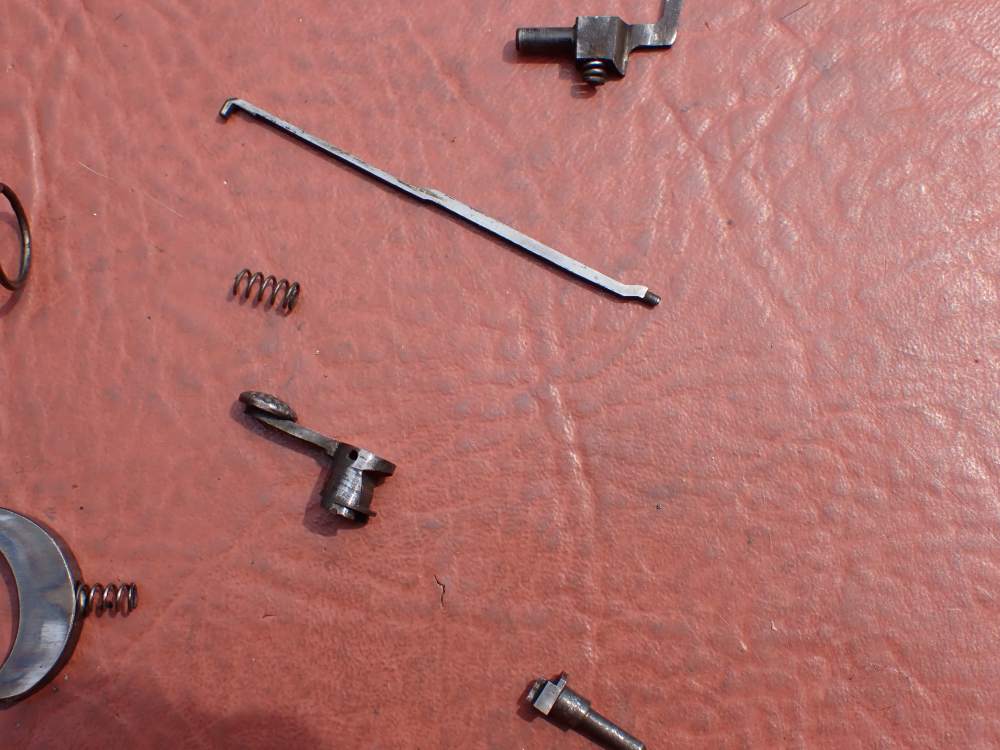 SAVAGE MODEL 1907 BLUED FINISH .32 ACP FACTORY PISTOL PARTS KIT SET-img-104