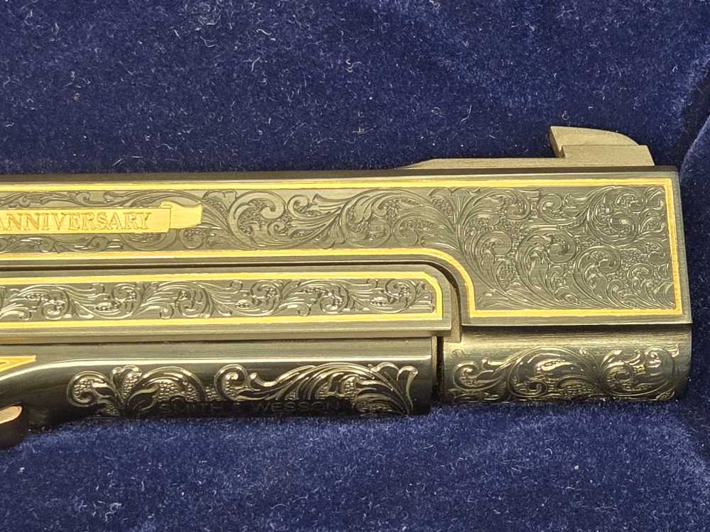 Smith and Wesson 41 50th anniversary S&W  22lr 22 lr 5.5" NOS cased -img-8