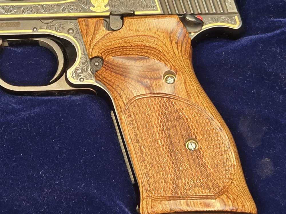 Smith and Wesson 41 50th anniversary S&W  22lr 22 lr 5.5" NOS cased -img-9