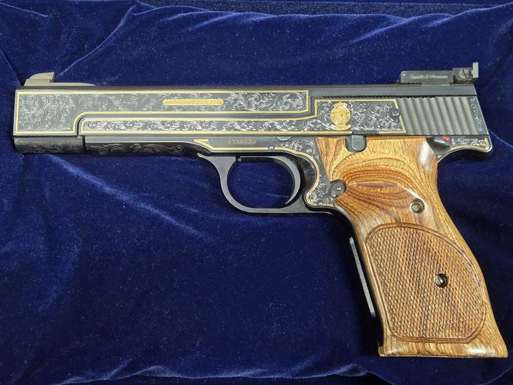 Smith and Wesson 41 50th anniversary S&W  22lr 22 lr 5.5" NOS cased -img-2