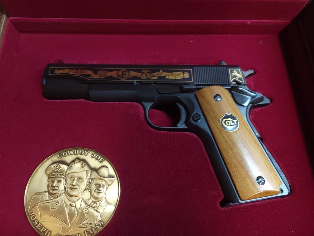AMAZING! Colt Joe Foss Tribute Heritage 1911 Full Set 45acp wwii Collector-img-5