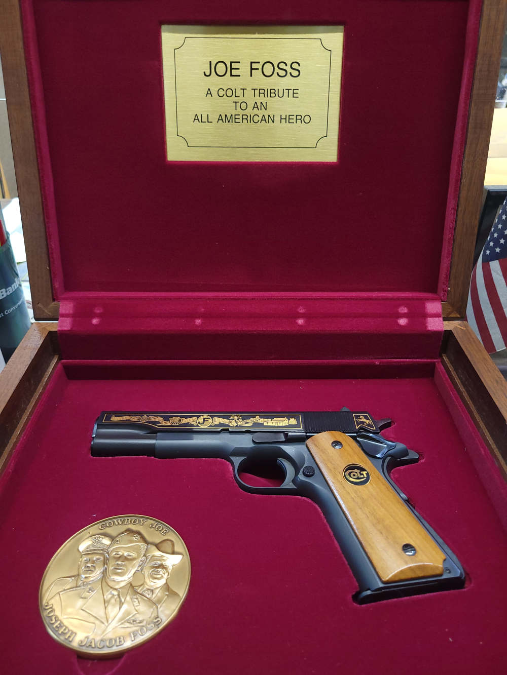 AMAZING! Colt Joe Foss Tribute Heritage 1911 Full Set 45acp wwii Collector-img-0