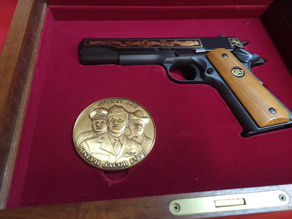 AMAZING! Colt Joe Foss Tribute Heritage 1911 Full Set 45acp wwii Collector-img-4