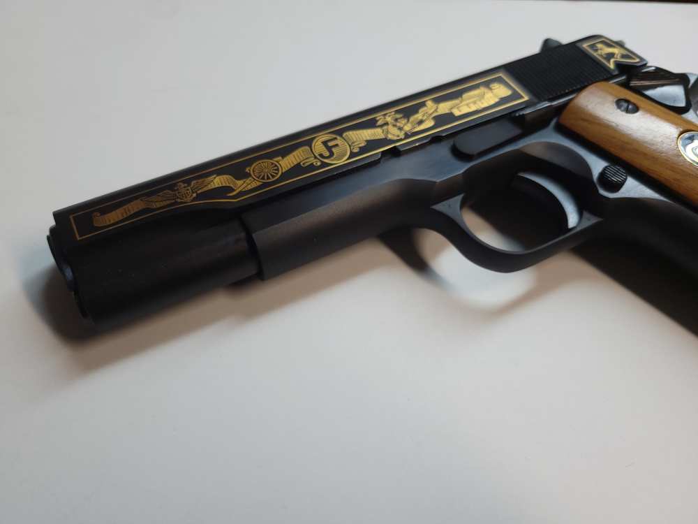 AMAZING! Colt Joe Foss Tribute Heritage 1911 Full Set 45acp wwii Collector-img-18