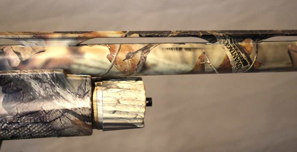 Benelli M2 Camo 24” 12g “Turkey” 6x Crio Chokes in Case EXCELLENT-img-6