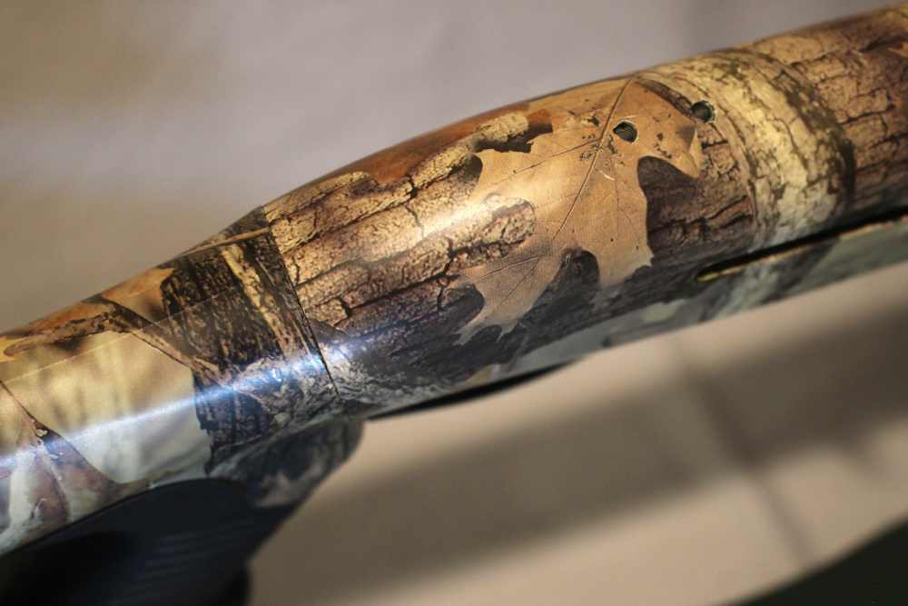 Benelli M2 Camo 24” 12g “Turkey” 6x Crio Chokes in Case EXCELLENT-img-17