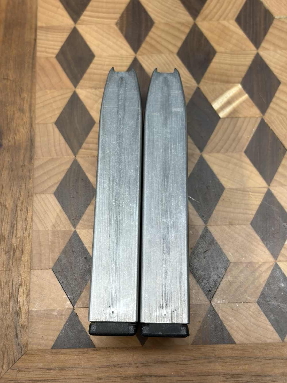 ONE Smith & Wesson S&W 59 series M59 9mm 14rd Factory OEM (2 available)-img-3