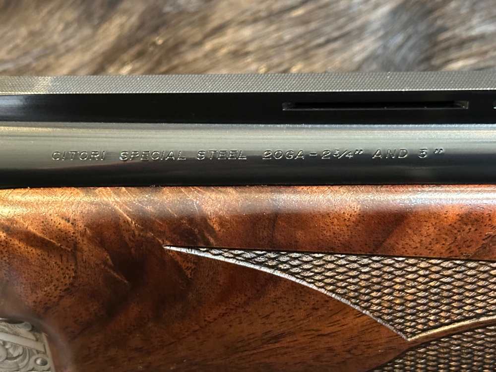 BROWNING CITORI WHITE LIGHTNING 20 GA 28" BARRELS, ENGRAVED-img-7
