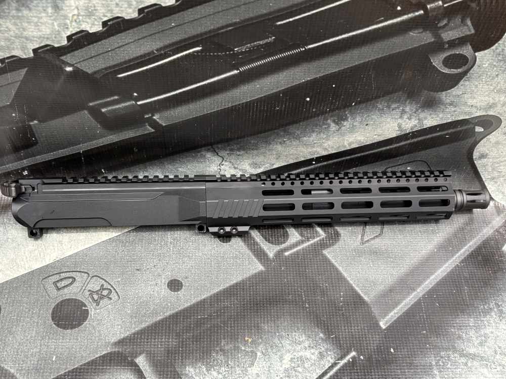 AR-15 300 blackout left hand Stag-15 upper 10.5" Ballistic Adv MLok -img-1