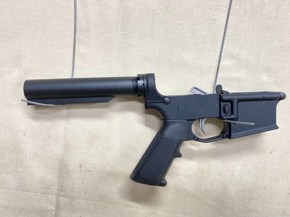 AR-15 Anderson AM-15 Elite complete lower receiver 5.5# trigger -img-1