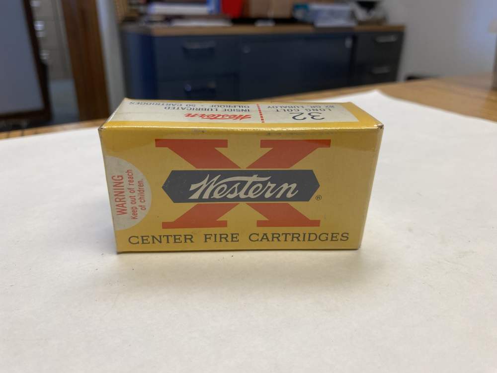 32 Long Colt WESTERN  X 82 grain Lubaloy Lead NOS -img-10