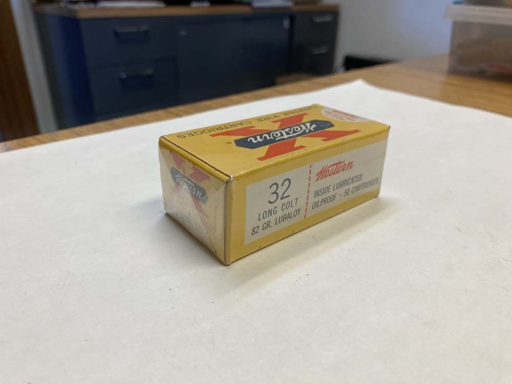 32 Long Colt WESTERN  X 82 grain Lubaloy Lead NOS -img-12