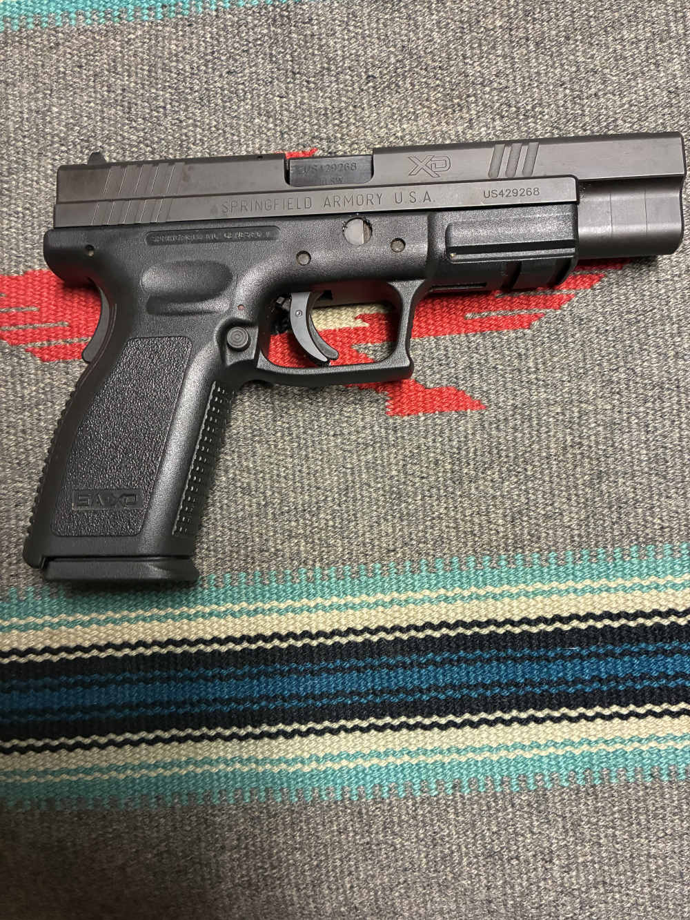 Springfield XD40 Tactical, like new 5” barrel no box pre owned-img-1