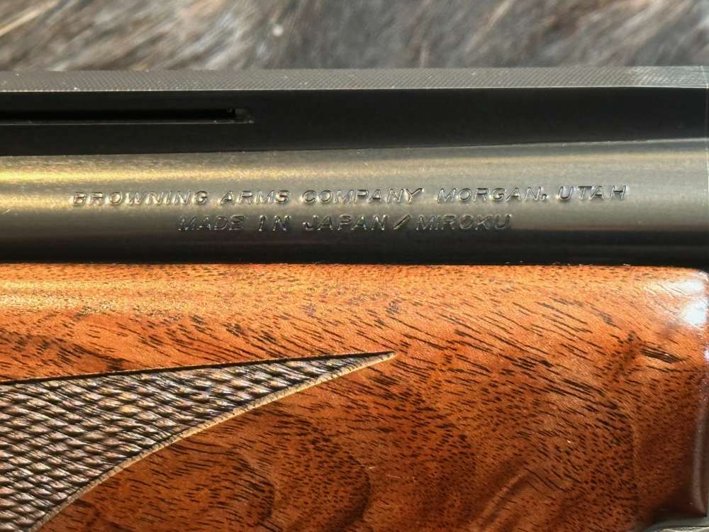 BROWNING CITORI WHITE LIGHTNING 12 GA 28" BARRELS, ENGRAVED-img-15