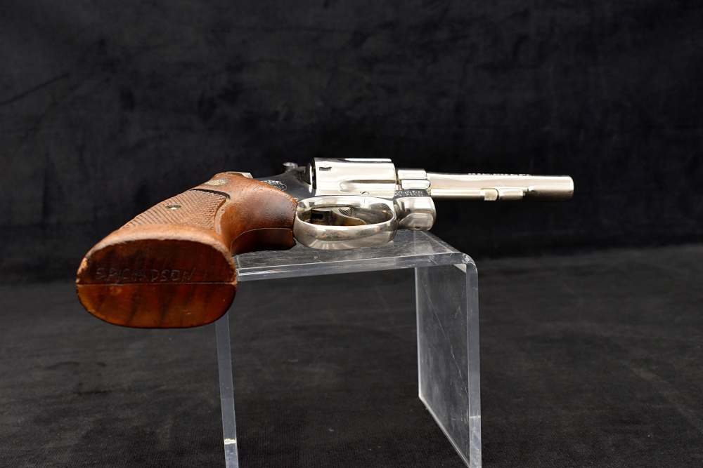 1971 Smith & Wesson Model 15-3 .38 SPL Nickel S&W 3T-img-13