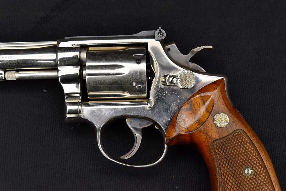 1971 Smith & Wesson Model 15-3 .38 SPL Nickel S&W 3T-img-22