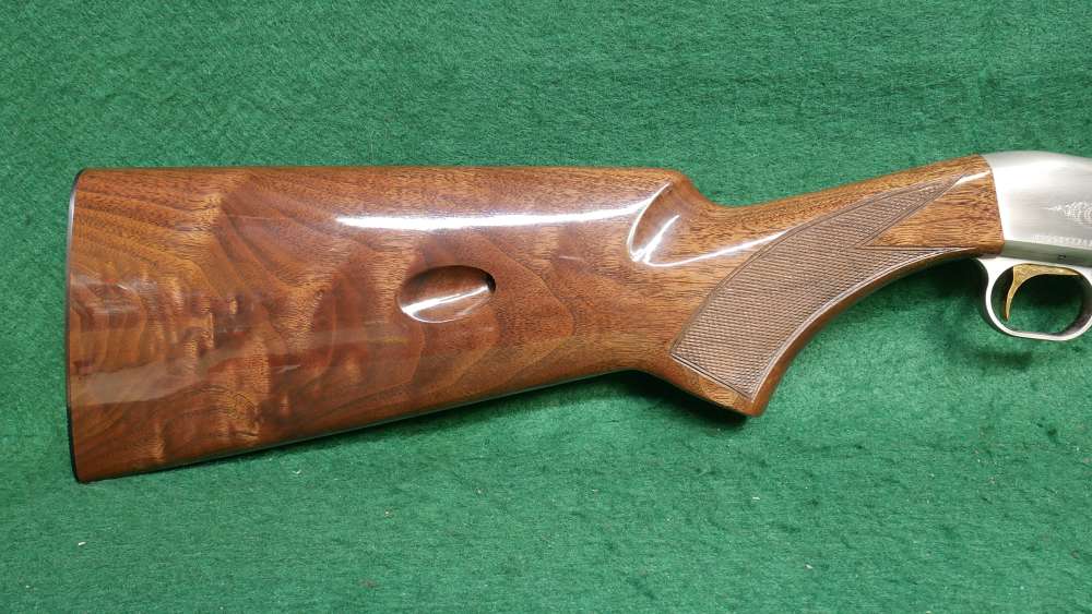 Browning SA22 Takedown Grade II Octagon Barrel New in Box-img-3