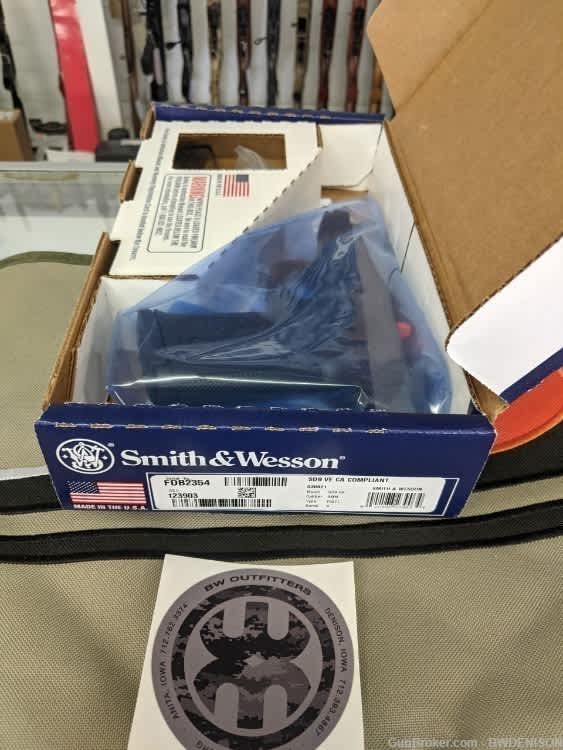 S&W SD9 VE T/Tone 10rd Cali Legal 123903 9mm-img-3