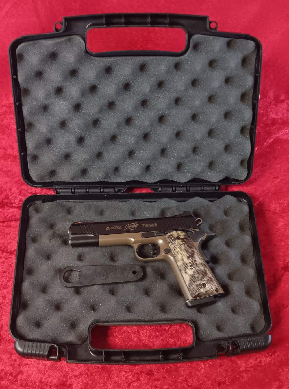 Kimber Hero Custom Boot Campaign 45 Auto-img-0