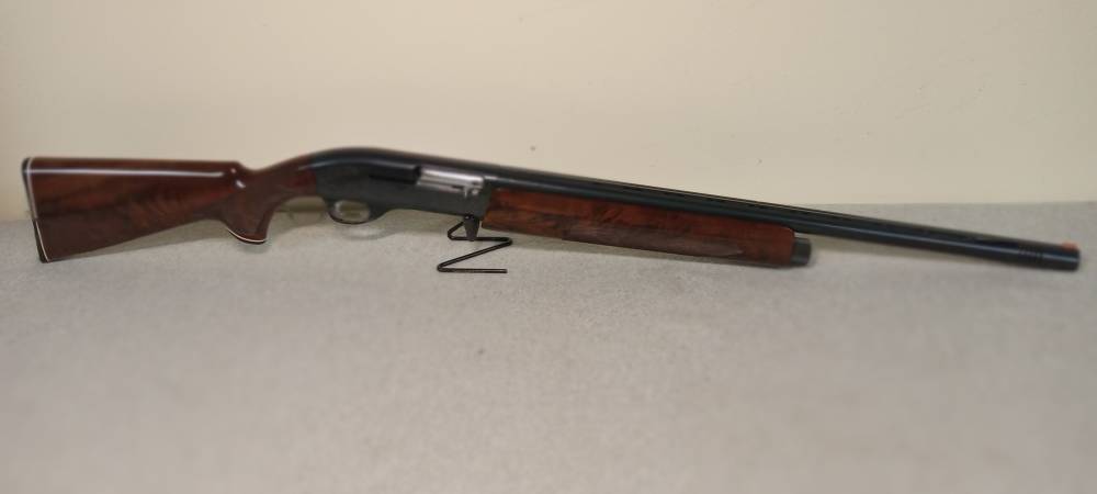 Smith & Wesson 1000S Skeet Semi Auto shotgun, 12g, 25" Barrel, Box-img-22