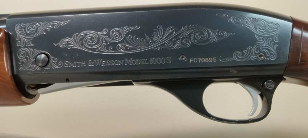 Smith & Wesson 1000S Skeet Semi Auto shotgun, 12g, 25" Barrel, Box-img-9