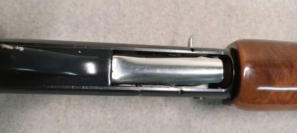 Smith & Wesson 1000S Skeet Semi Auto shotgun, 12g, 25" Barrel, Box-img-53