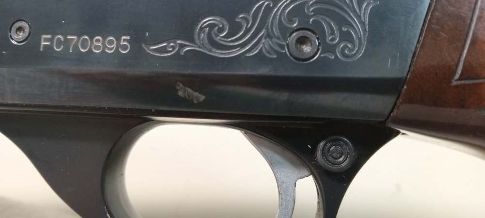 Smith & Wesson 1000S Skeet Semi Auto shotgun, 12g, 25" Barrel, Box-img-11